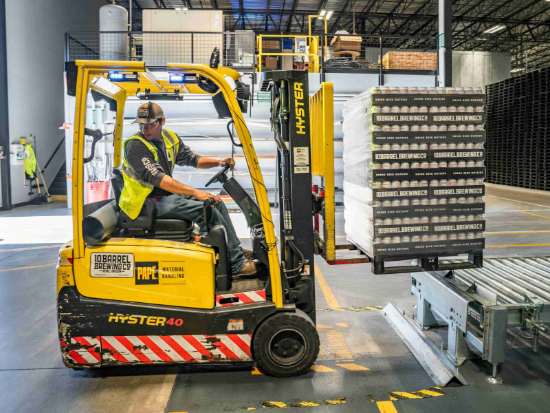 Serviços de entrega de materiais para obras